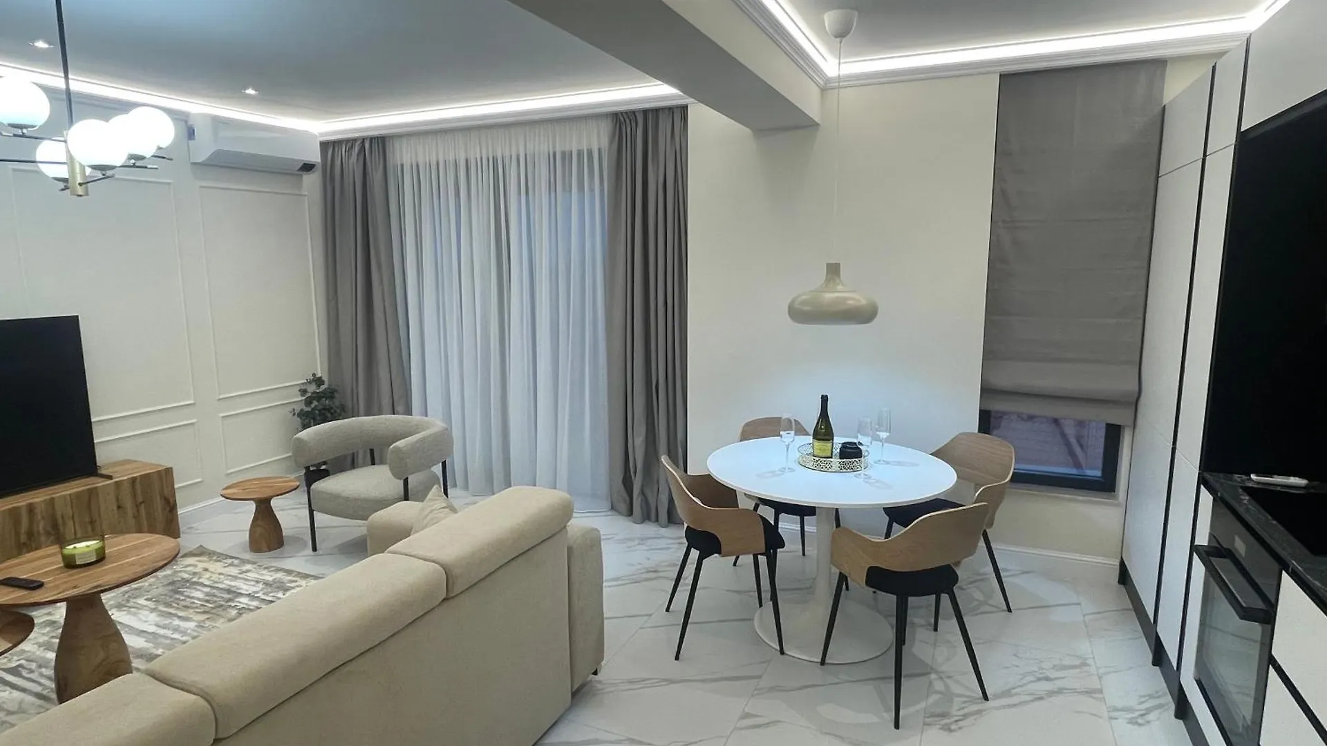 Διαμέρισμα Apartament 3 Camere Baneasa Volo Residence Βουκουρέστι
